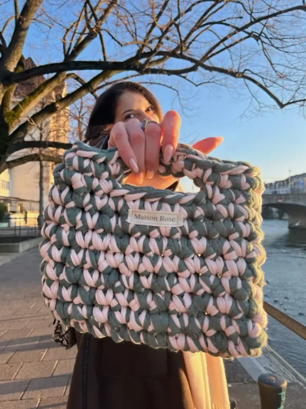 bf2035e9-e588-4d29-9584-b4877ea89f76-2 Sac Dahlia